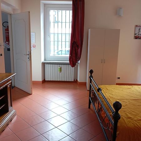 B&B Sans égal, con camere nel B&B e 1 appartamento nella Residenza Biella Esterno foto